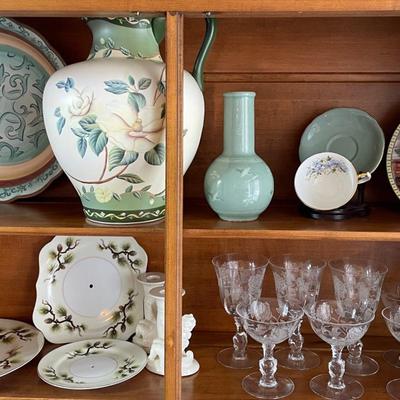 Beautiful Handpainted Vase With Pitcher And Cake Plate