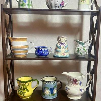 Decorative Mugs And Shelves 