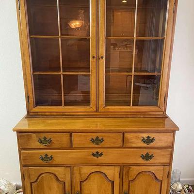 Maple China Hutch Two Pieces