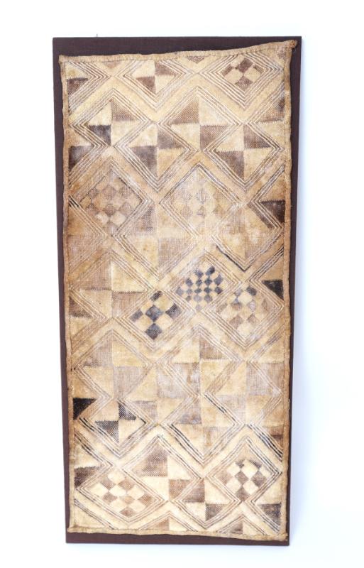 Sale Photo Thumbnail #383: Lot 383 classic old raffia cut pile textile kuba