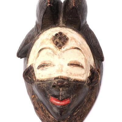 Lot 366 authentic punu mask gabon