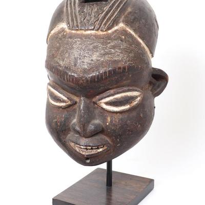 Lot 368 bamum helmet mask cameroon