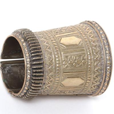 Sale Photo Thumbnail #143: Lot 143 antique afghan broad bangle