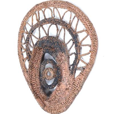Lot 359 unique one eyed png yam mask