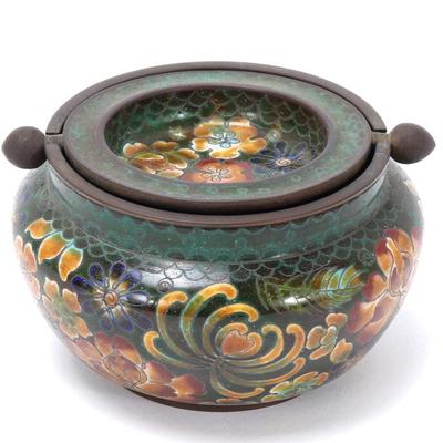 Sale Photo Thumbnail #308: Lot 308 19th c chinese cloisonne ashtray w revolving top