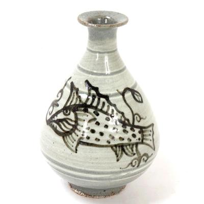 Sale Photo Thumbnail #288: Lot 288 beautiful korean ceramic green glazed vase