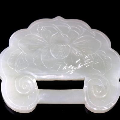Sale Photo Thumbnail #131: Lot 131 chinese white jade pendant 23g