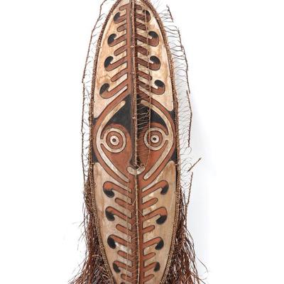 Lot 365 tall wood fiber dance mask