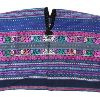 Sale Photo Thumbnail #346: Lot 346 vintage huipil vest san martin jilotepeque, guatemala)