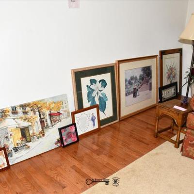 064 living room