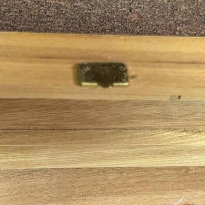 Sale Photo Thumbnail #647