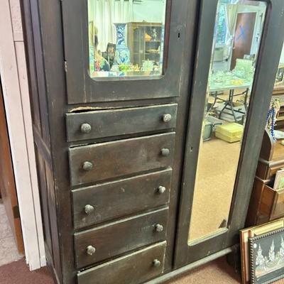 Sale Photo Thumbnail #373