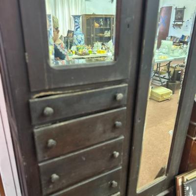 Sale Photo Thumbnail #375