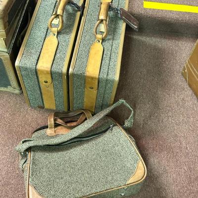 Sale Photo Thumbnail #564