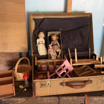 Antique Suitcase With Dolls And Furniture 