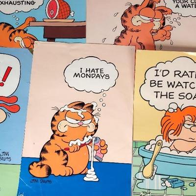 6 Vintage Garfield Posters 21x14inchs, Garfield Car/Laptop Decal, Vintage Garfield Poster 13×19inchs