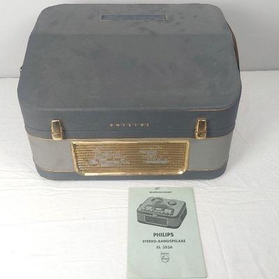 Vintage Philips Stereo-Bandspelare 3536. Untested. European Power Plug. Some Minor Peeling on Case.