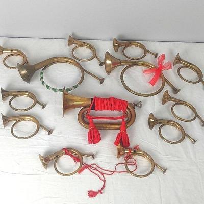 Brass Bugles! 3 Working Bugles and 10 Small Decorative Bugles. Large 11" Small 7"