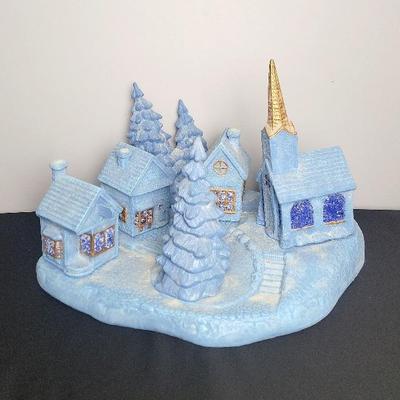 Vintage Ceramic Mold Village Set With 6 Pieces And Base 17" Wide X 16" Deep
