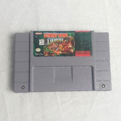 SNES Donkey Kong Country. Tested Working!