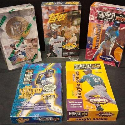 Fleer, Topps, Upper Deck & Collector’s Choice Baseball Cards, Featuring 1996 Fleer Ultra Hobby Box