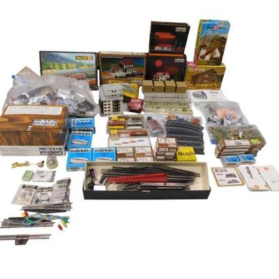 Sale Photo Thumbnail #109