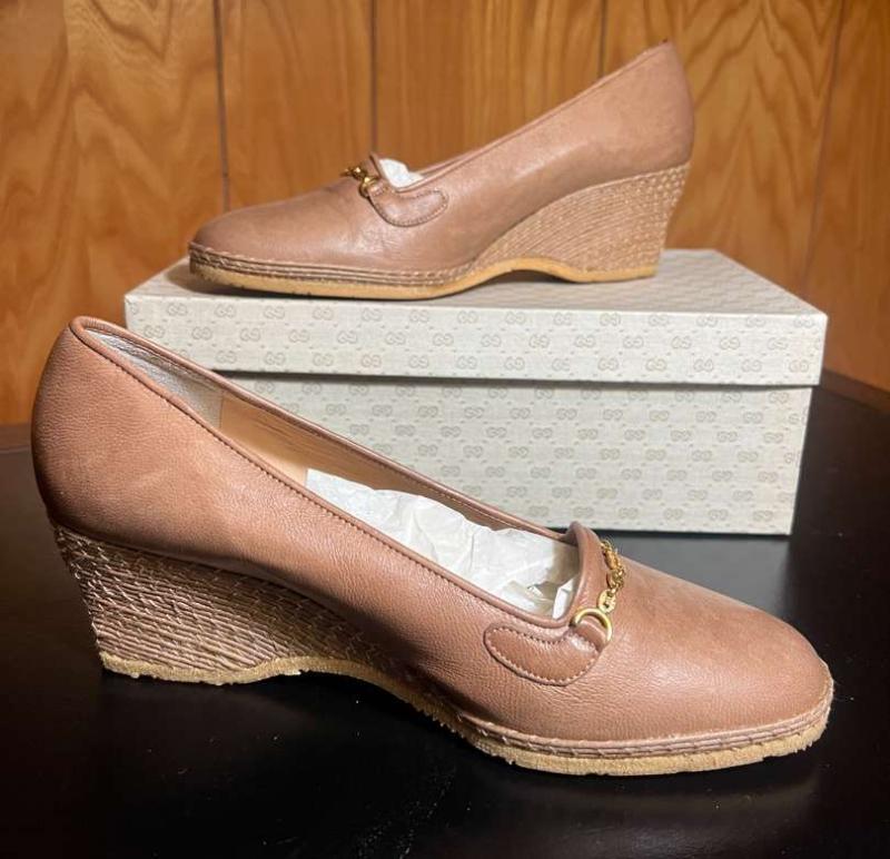 Sale Photo Thumbnail #90