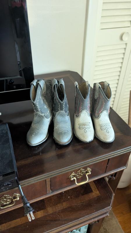 Sale Photo Thumbnail #561