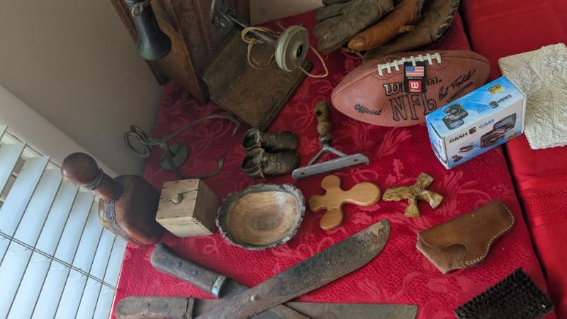 Sale Photo Thumbnail #577