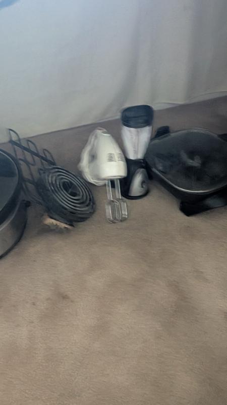 Sale Photo Thumbnail #578