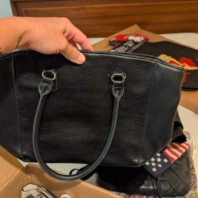 Sale Photo Thumbnail #250