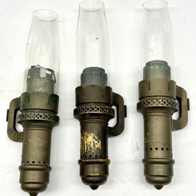 Railroad caboose lamps 