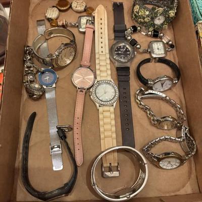 Sale Photo Thumbnail #19