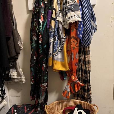 Sale Photo Thumbnail #255