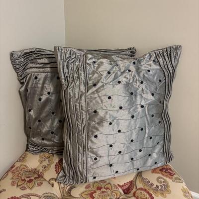 Sale Photo Thumbnail #341