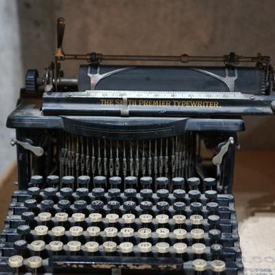 A good collector antique typewriter. Notice the rare form of strikes. A good deal on this antique