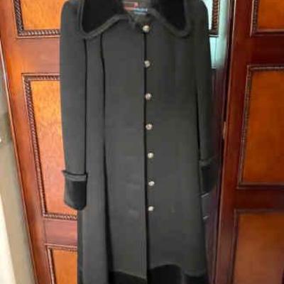 Simon howard london wool and velvet coat
