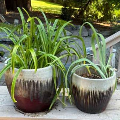Washed out ceramic pots