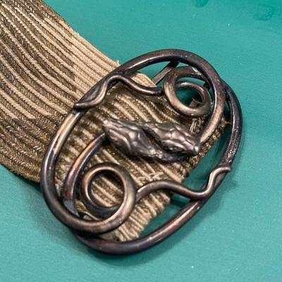 Twin snakes silver belt buckle