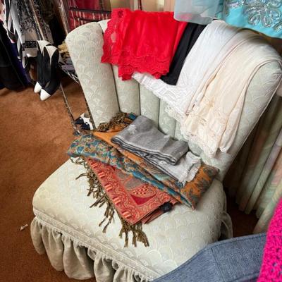 Sale Photo Thumbnail #313