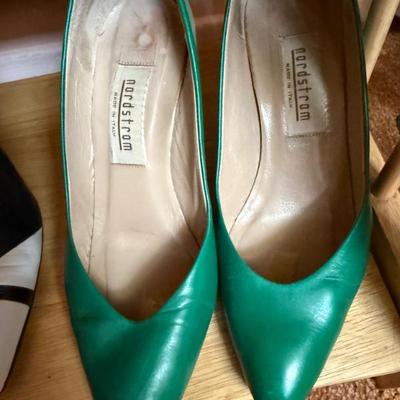 Sale Photo Thumbnail #357