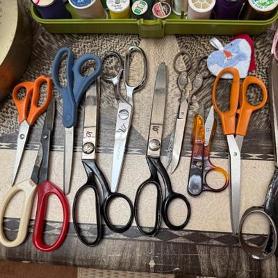 Sale Photo Thumbnail #372