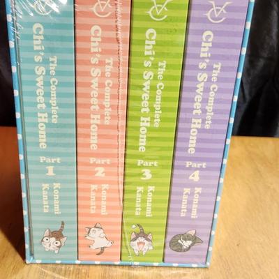 Manga: The Complete Chi's Sweet Home Box Set Vol. 1-4