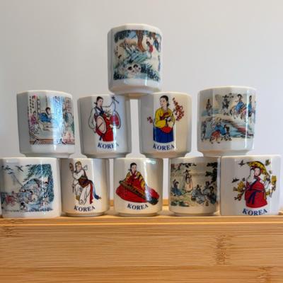Porcelain Tea Or Shot Glasses - Korea 
