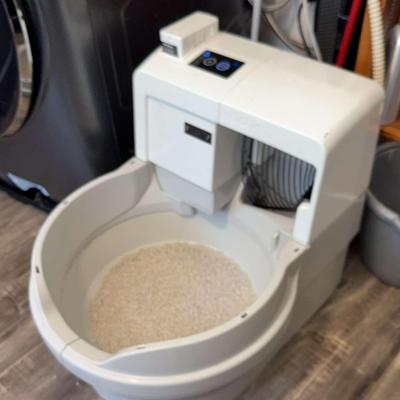 Cat Genie Automatic Litter Box
