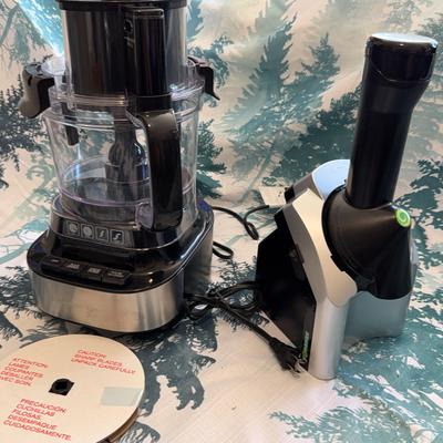 Hamilton Beach, Food Processor, And Counter Countertop Juicer