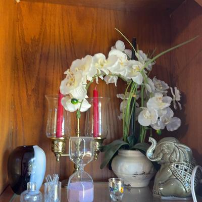 Assorted Home Decor Items