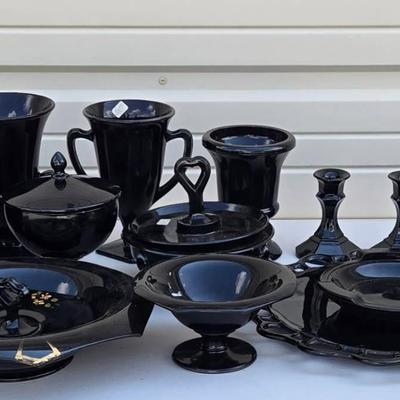 Black Glassware (WH8)