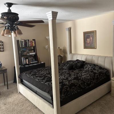 Sale Photo Thumbnail #91: KING 4-POSTER BED
Available for presale.  Please refer to "Presale" information.  TEXT 760-668-0554 to buy