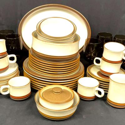 Denby Stoneware Set With Gorham Smoky Brown Glasses & Sherbet Glasses